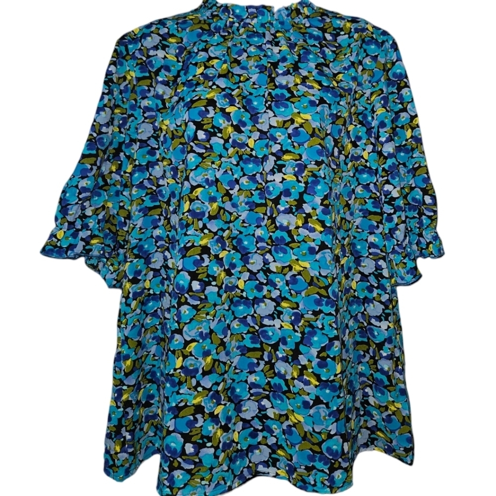 NWT BTFBM High Neck Ruffle Short Sleeve Top